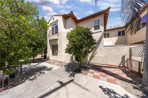 3908 Baldwin Park Boulevard