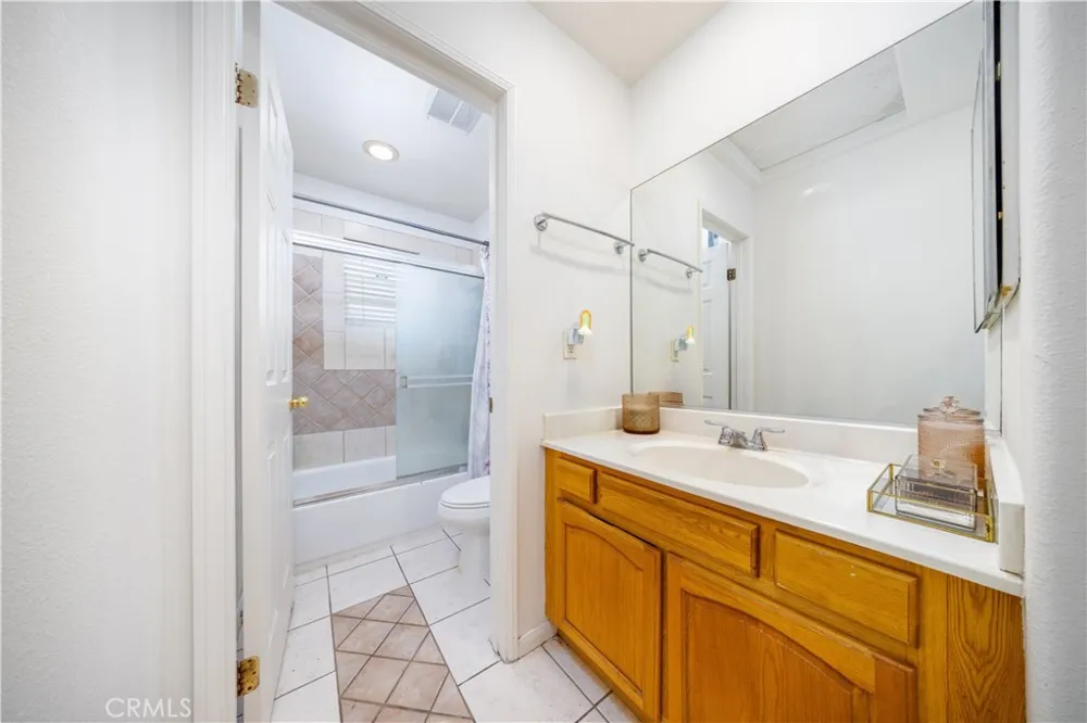 3908 Baldwin Park Boulevard Baldwin Park, CA 91706