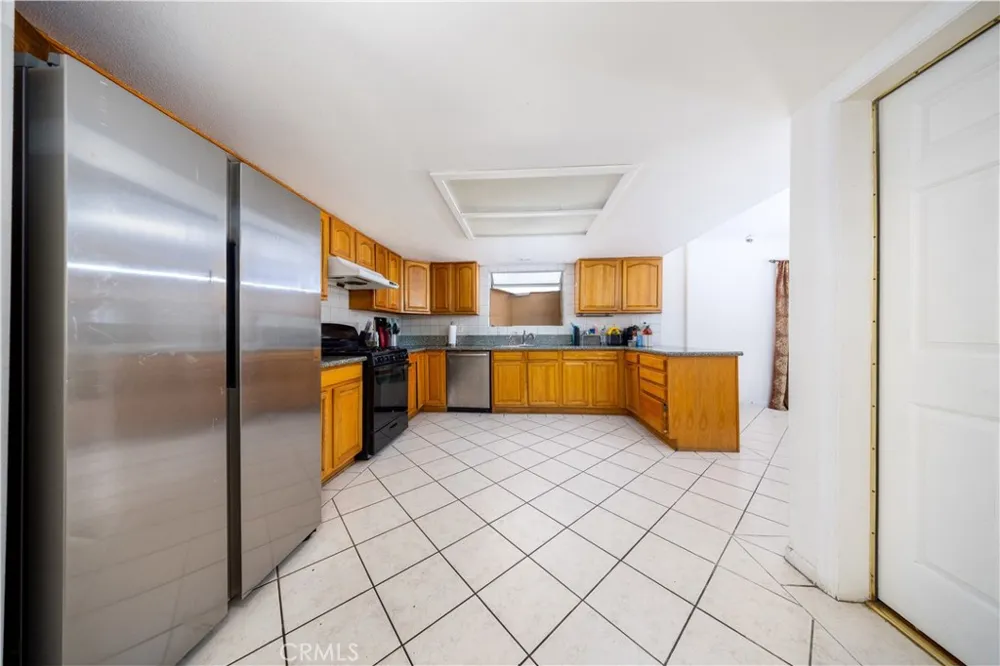 3908 Baldwin Park Boulevard Baldwin Park, CA 91706