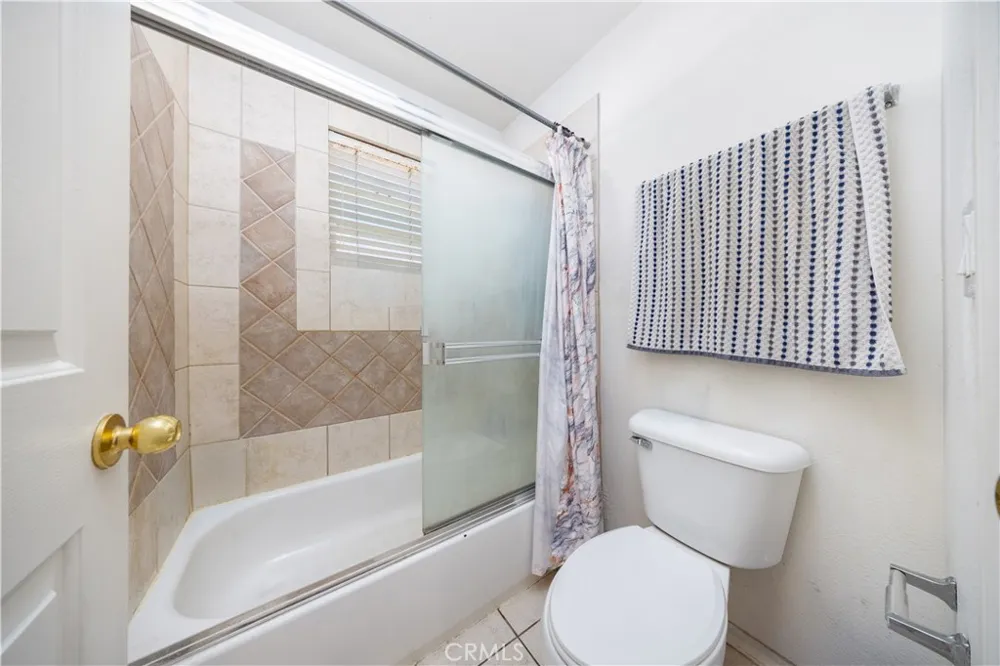 3908 Baldwin Park Boulevard Baldwin Park, CA 91706