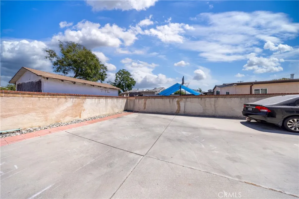3908 Baldwin Park Boulevard Baldwin Park, CA 91706