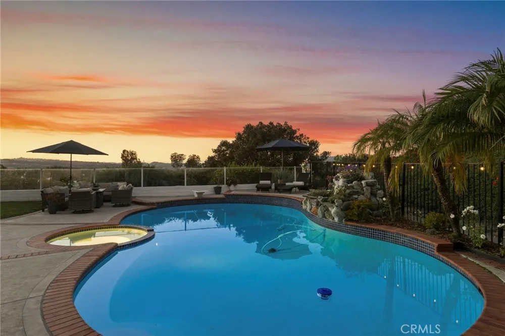 60 Richmond Hill Laguna Niguel, CA 92677