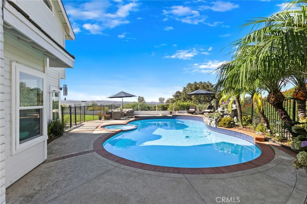 60 Richmond Hill Laguna Niguel, CA 92677