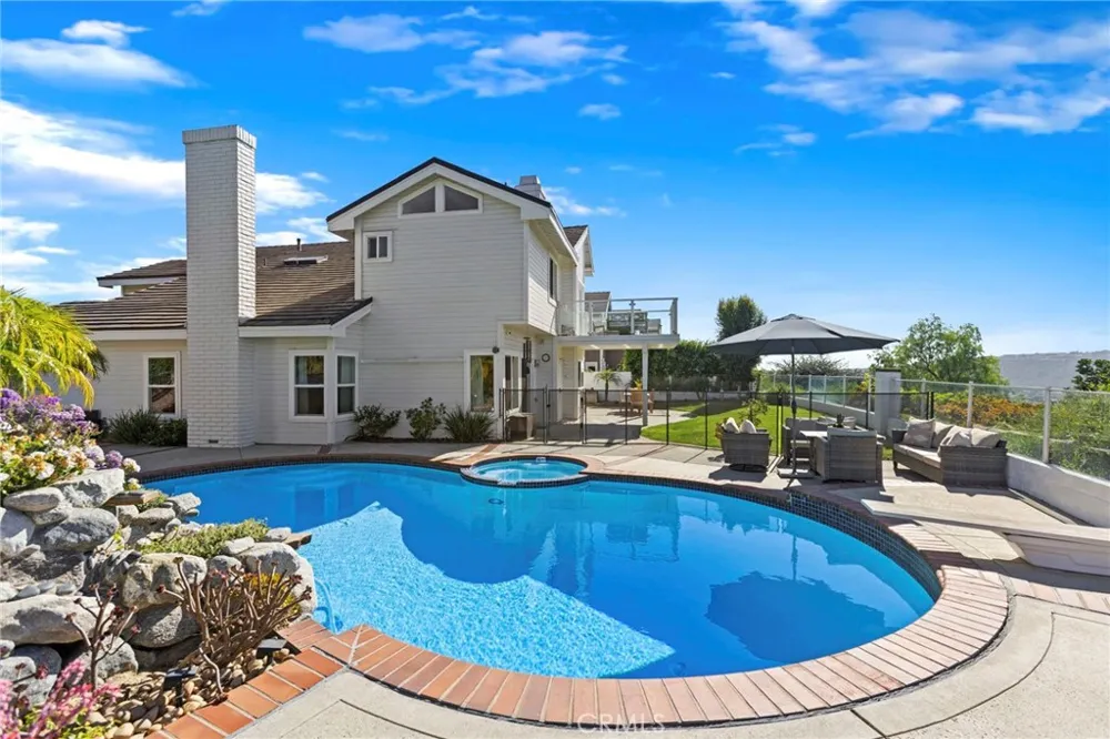 60 Richmond Hill Laguna Niguel, CA 92677