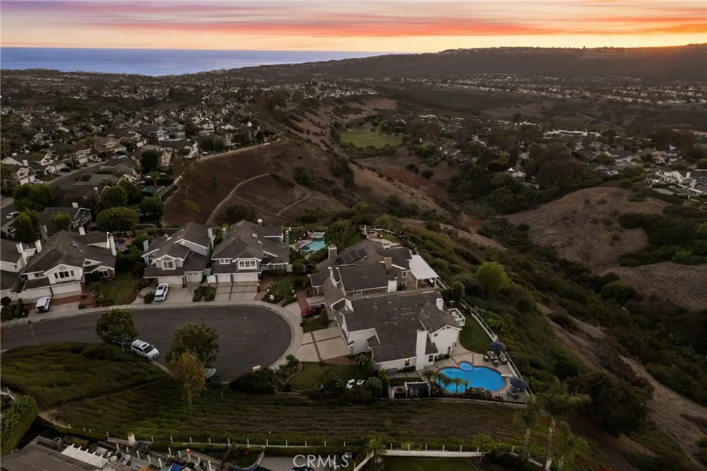 60 Richmond Hill Laguna Niguel, CA 92677