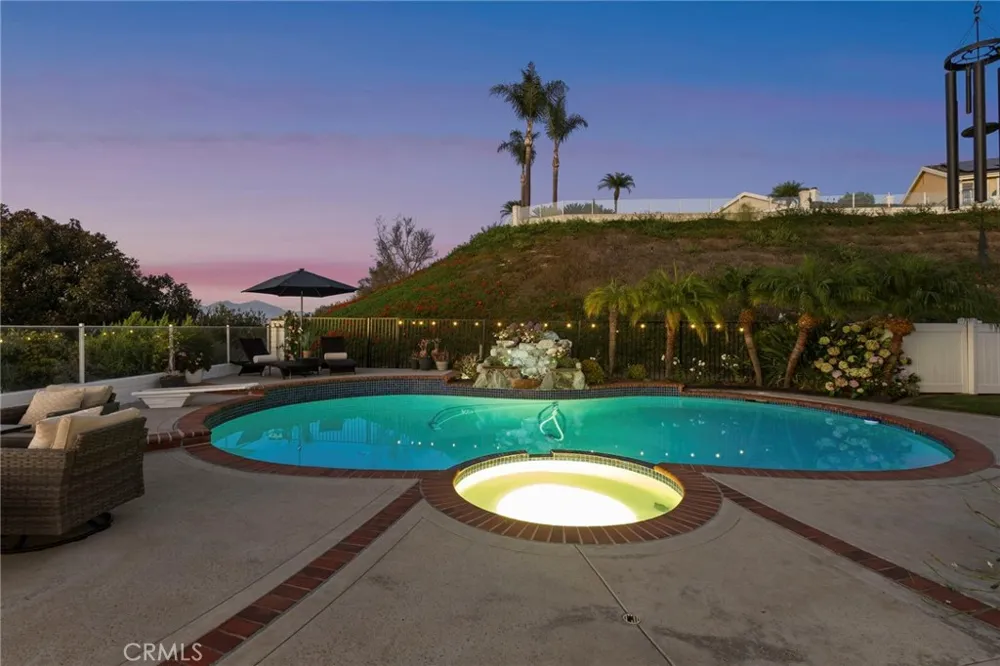 60 Richmond Hill Laguna Niguel, CA 92677