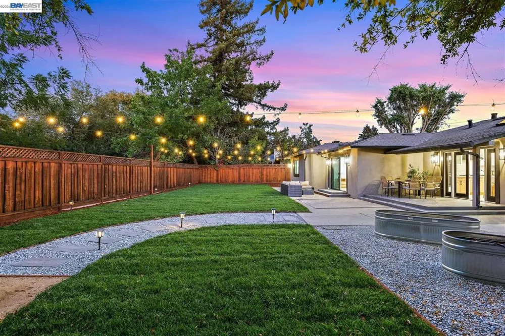 865 Kensington Dr Fremont, CA 94539