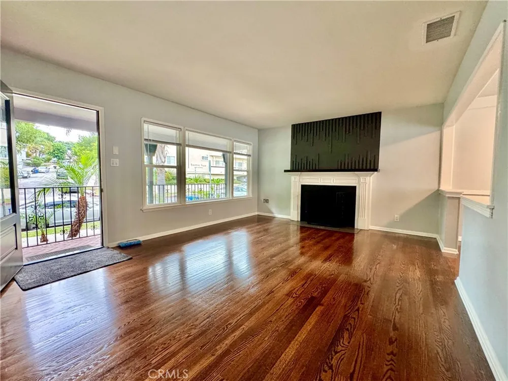 7062 Ramsgate Avenue Westchester, CA 90045