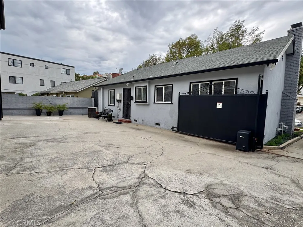7062 Ramsgate Avenue Westchester, CA 90045