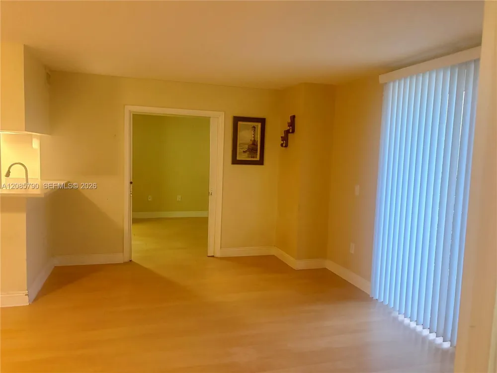 816 NW 11th St #705 Miami, FL 33136
