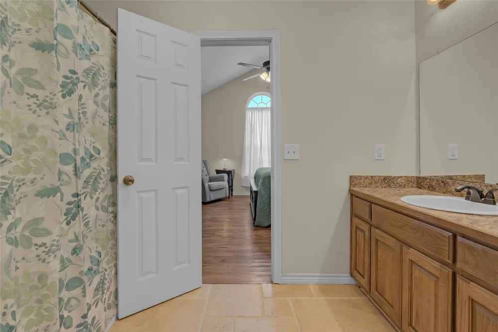 42640 W 201st Street S Bristow, OK 74010