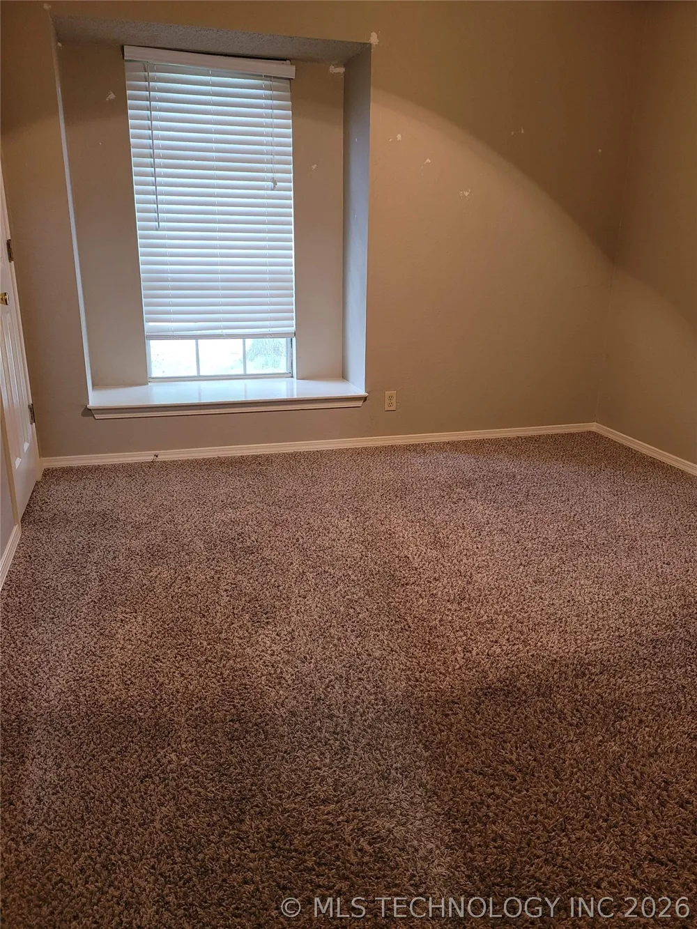 2509 W Honolulu Street Broken Arrow, OK 74012