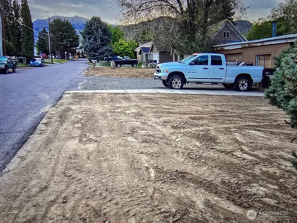 1322 4th Street Wenatchee, WA 98801
