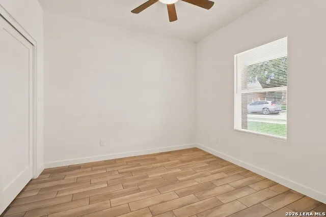 133 Lark Hill Rd Floresville, TX 78114