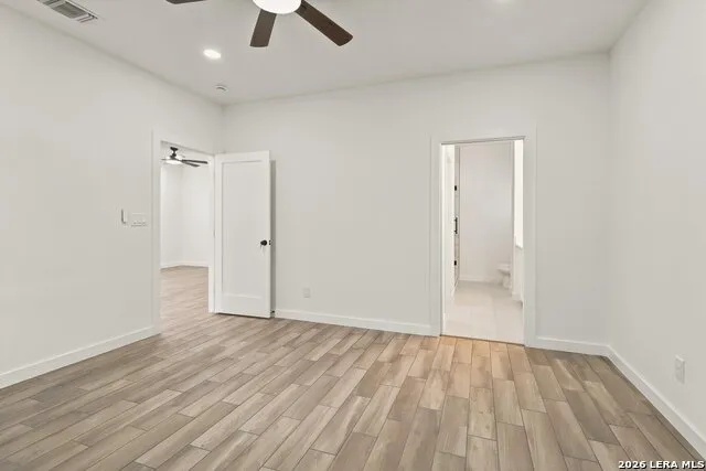 133 Lark Hill Rd Floresville, TX 78114