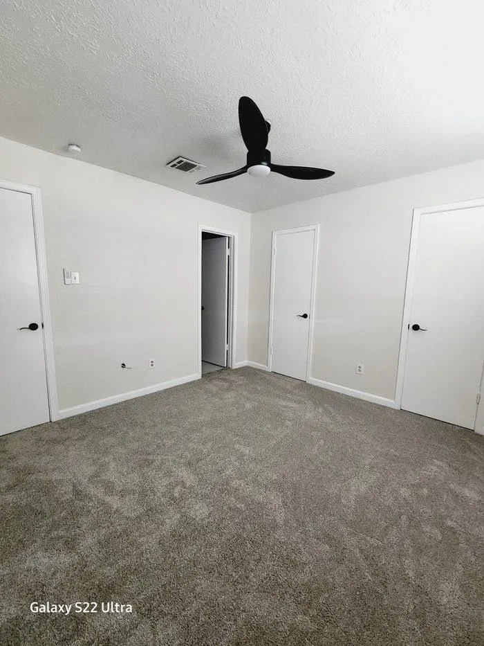 4741 E Ridge Creek Drive Houston, TX 77053