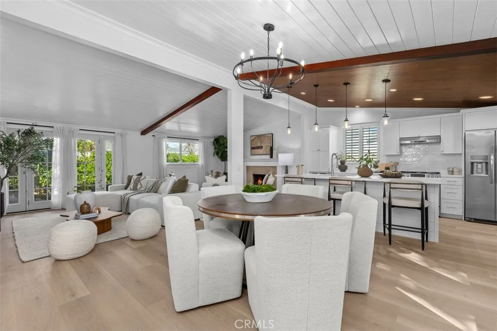 300 Esther Costa Mesa, CA 92627