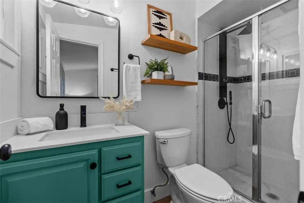 300 Esther Costa Mesa, CA 92627