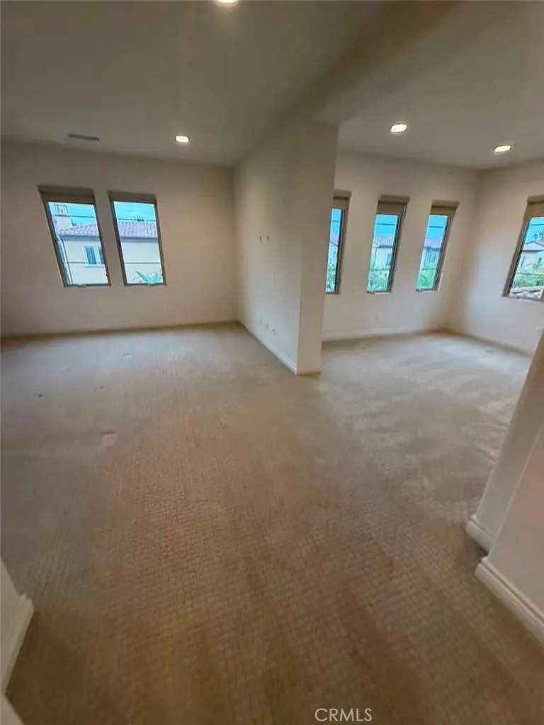 20 Hawkeye Irvine, CA 92602