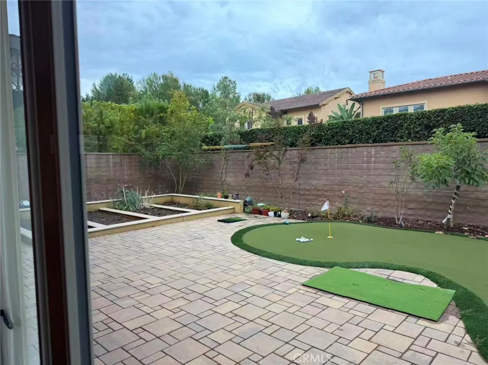 20 Hawkeye Irvine, CA 92602