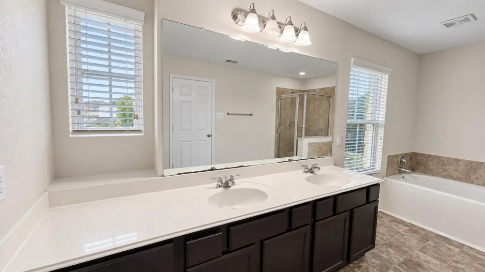 12102 Kings Fall Drive Houston, TX 77044