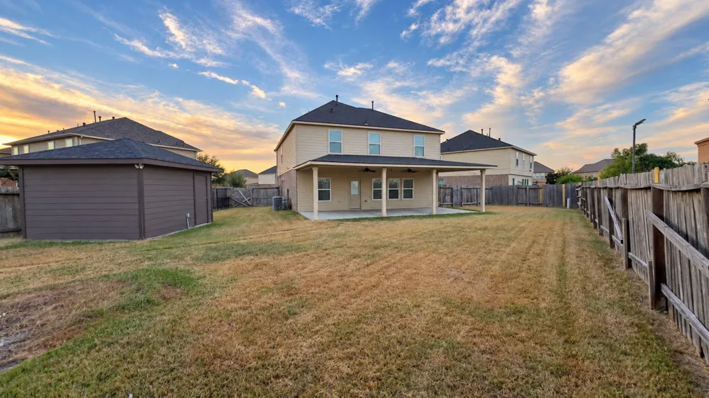 12102 Kings Fall Drive Houston, TX 77044