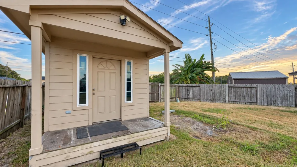 12102 Kings Fall Drive Houston, TX 77044