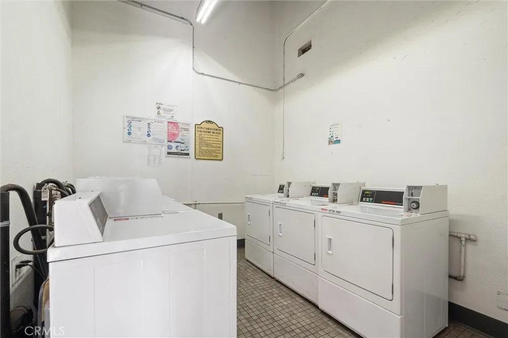 17200 Newhope #204 Fountain Valley, CA 92708