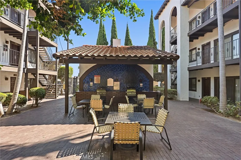 17200 Newhope #204 Fountain Valley, CA 92708