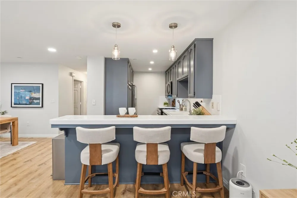 17200 Newhope #204 Fountain Valley, CA 92708
