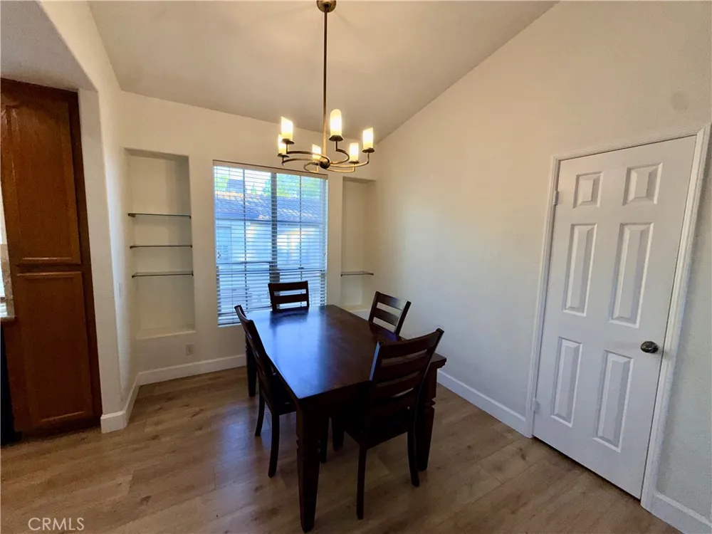 77 Via Pausa Rancho Santa Margarita, CA 92688