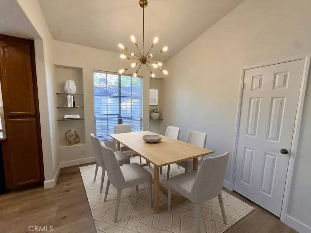 77 Via Pausa Rancho Santa Margarita, CA 92688