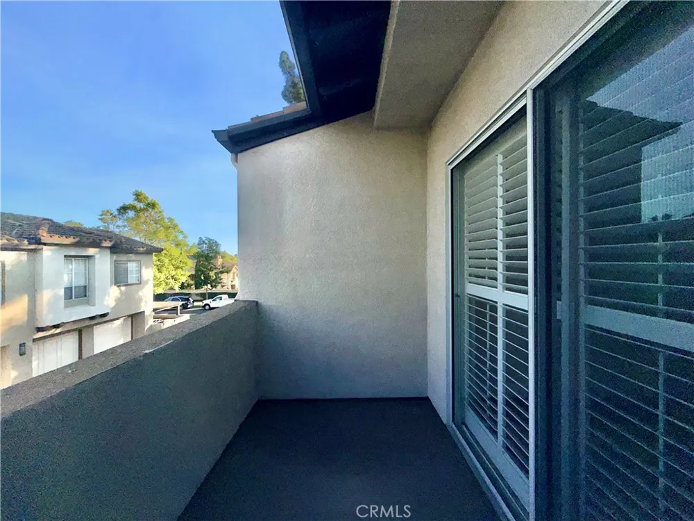 77 Via Pausa Rancho Santa Margarita, CA 92688