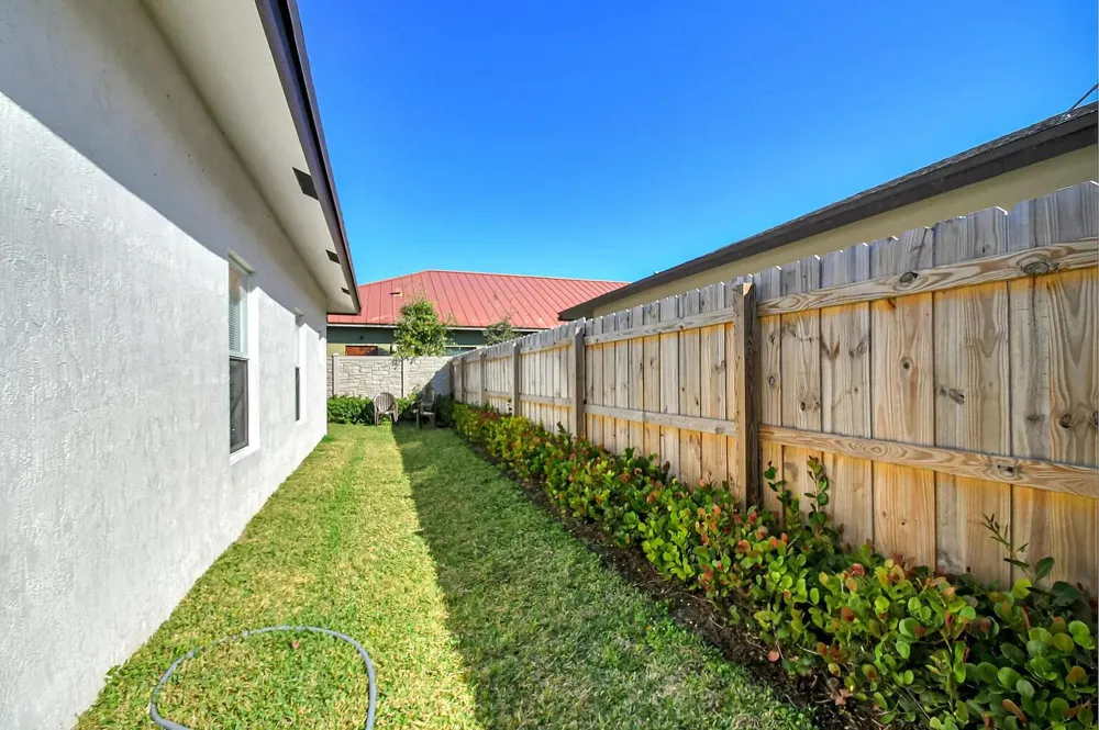 1562 W 26th Court Riviera Beach, FL 33404