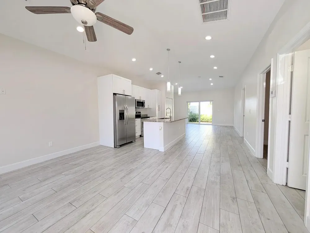 1562 W 26th Court Riviera Beach, FL 33404
