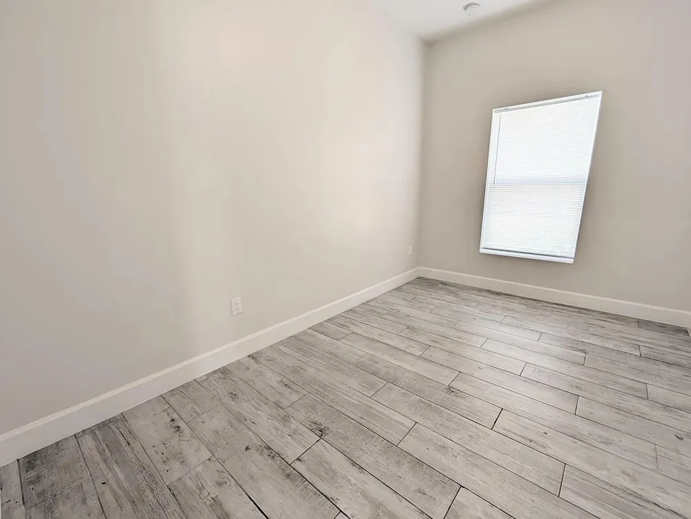 1562 W 26th Court Riviera Beach, FL 33404