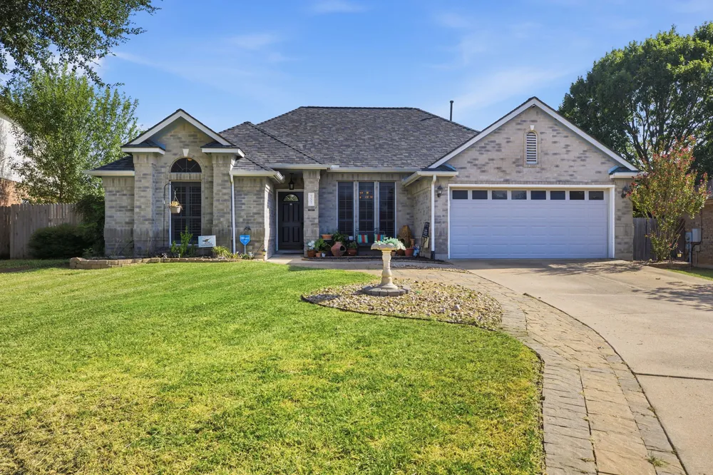 9005 Brimstone Lane Austin, TX 78717