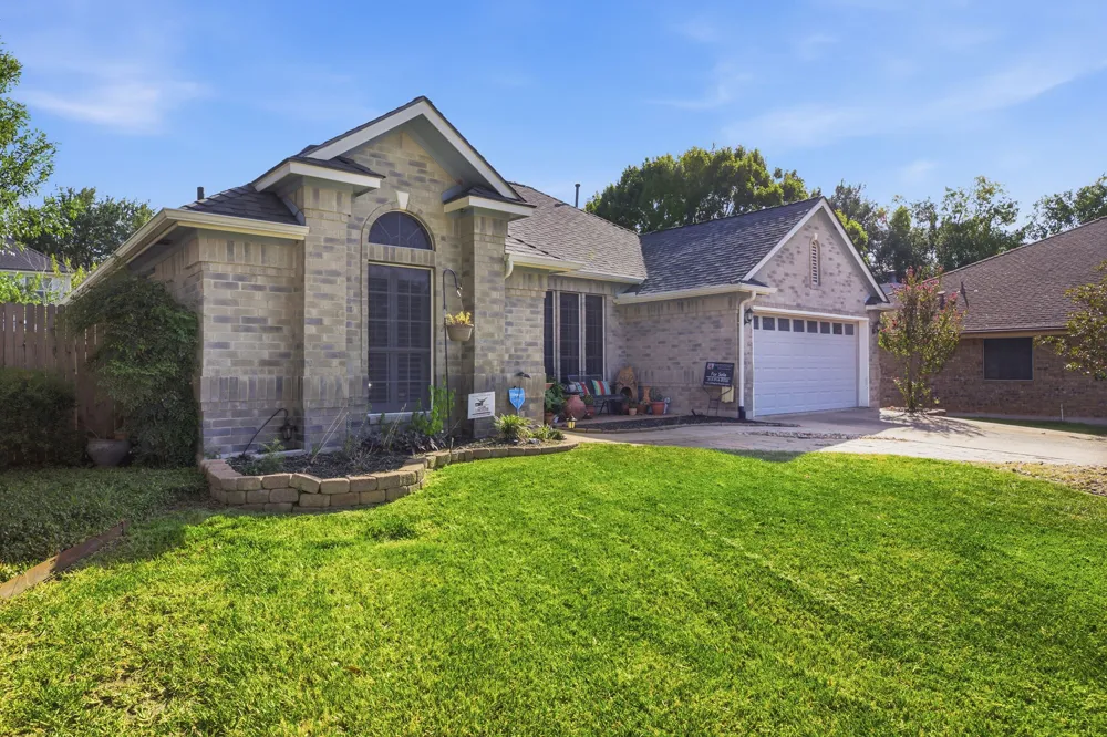 9005 Brimstone Lane Austin, TX 78717