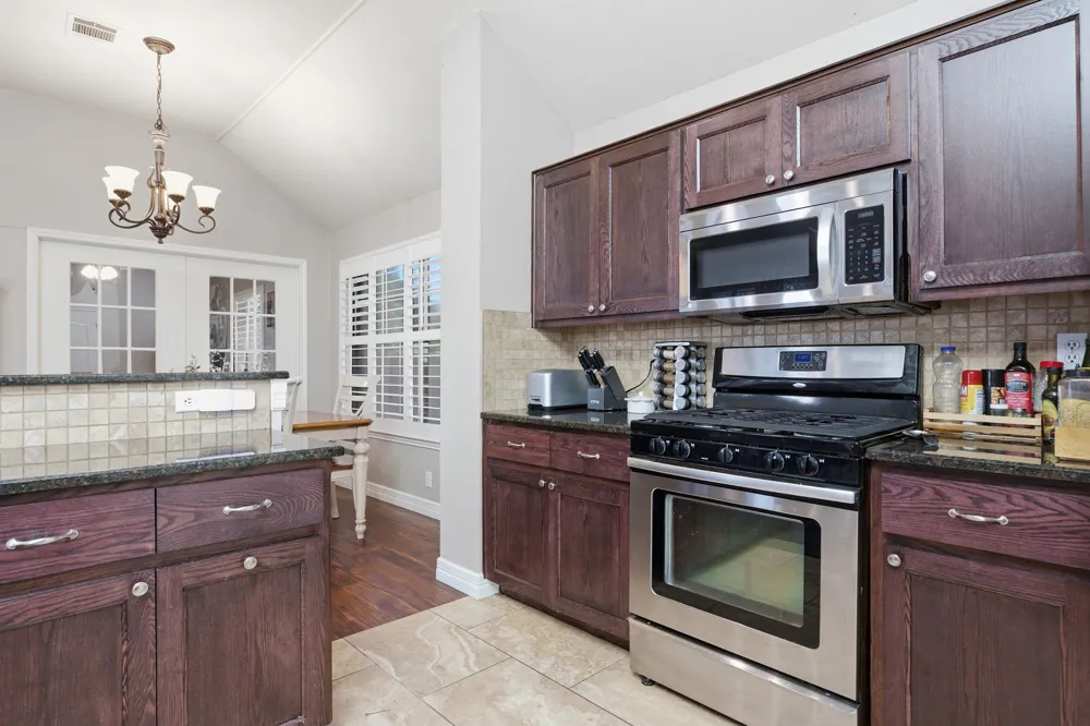 9005 Brimstone Lane Austin, TX 78717