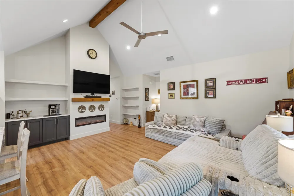 4930 Dry Creek Road Sherman, TX 75092