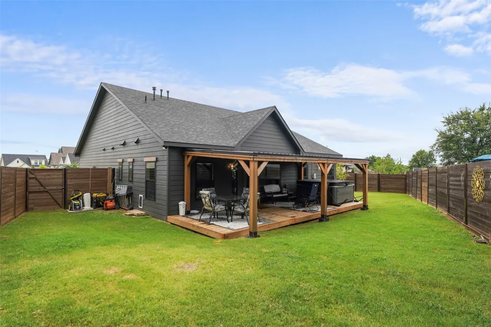 4930 Dry Creek Road Sherman, TX 75092
