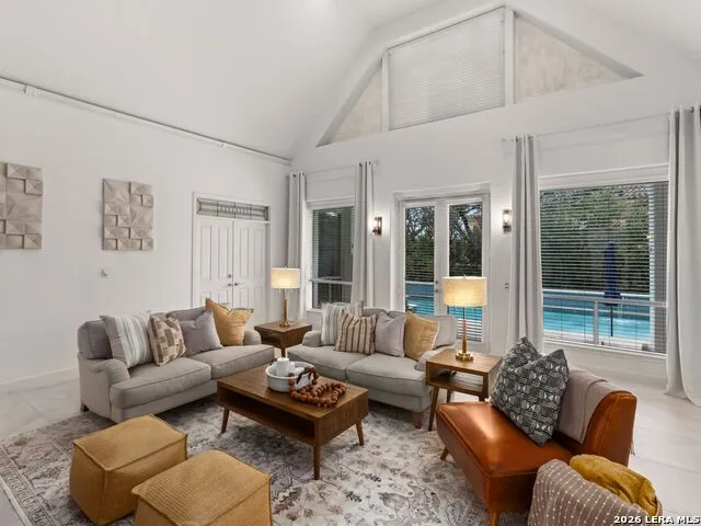 4 Westelm Garden San Antonio, TX 78230