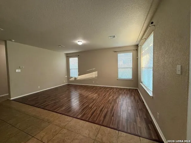 1015 Iris Path San Antonio, TX 78245