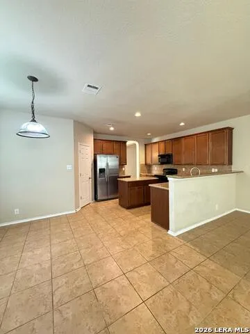 1015 Iris Path San Antonio, TX 78245