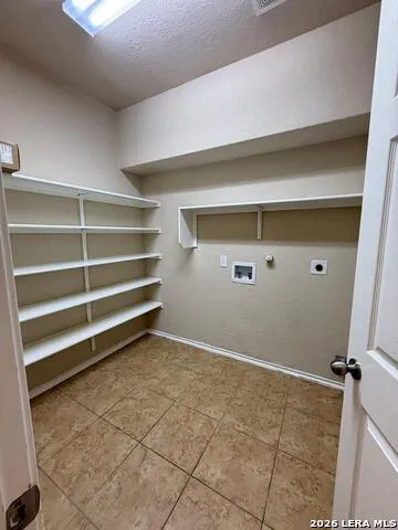 1015 Iris Path San Antonio, TX 78245