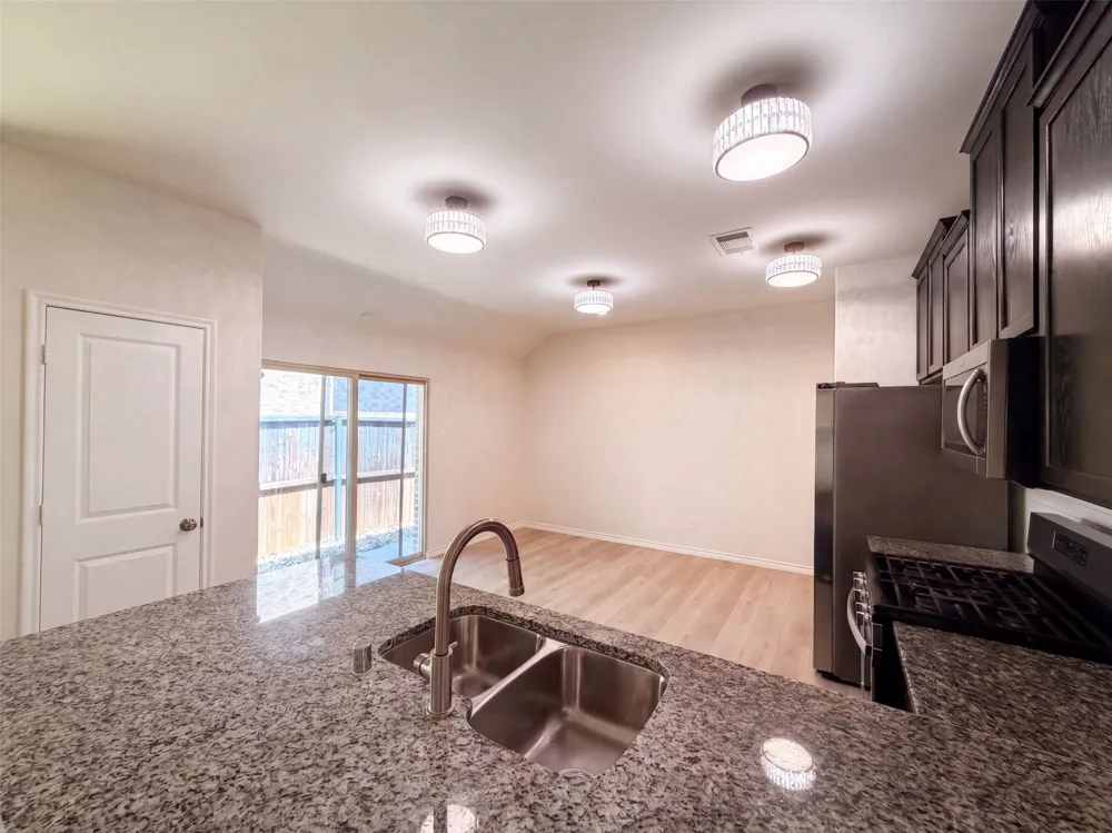 5558 Yarborough Drive Forney, TX 75126