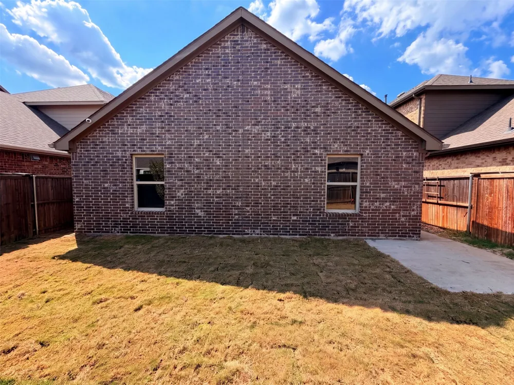 5558 Yarborough Drive Forney, TX 75126