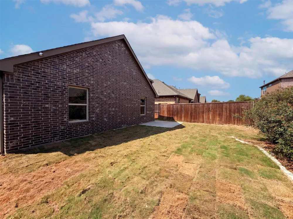 5558 Yarborough Drive Forney, TX 75126
