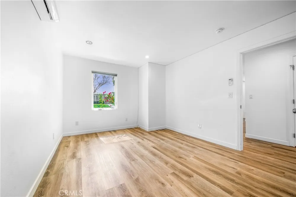 1720 Petaluma Ave Long Beach, CA 90815