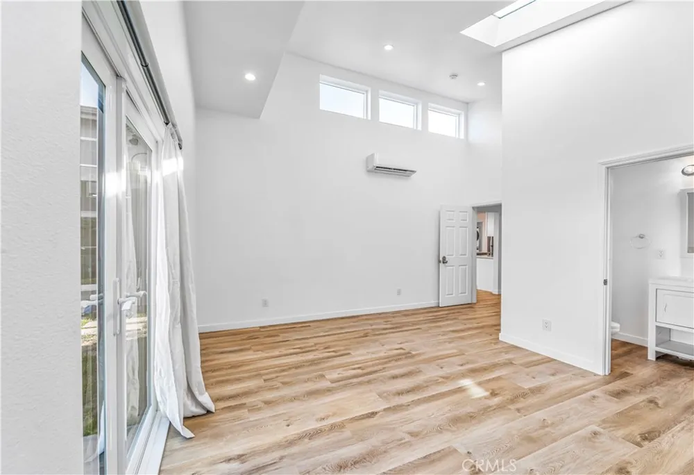 1720 Petaluma Ave Long Beach, CA 90815